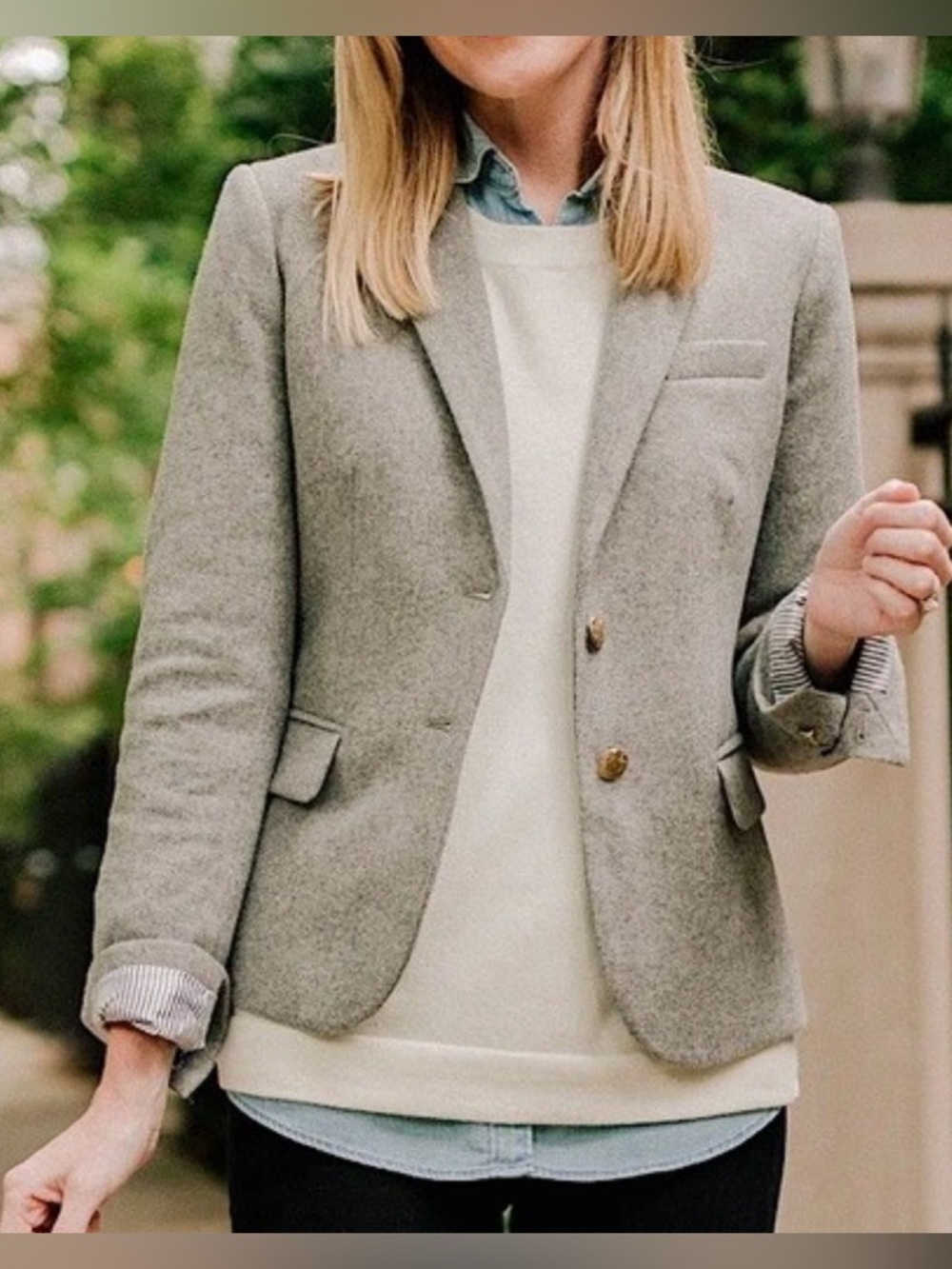 J.Crew Mercantile Schoolboy
wool blazer with gold buttons and striped lining 10